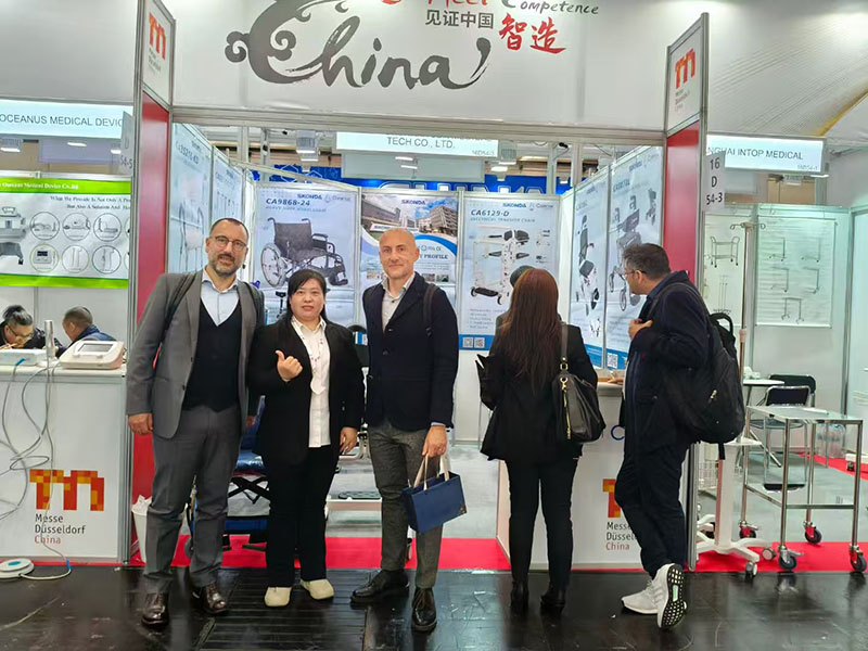 Yuteng Medical i Dubai -udstillingen